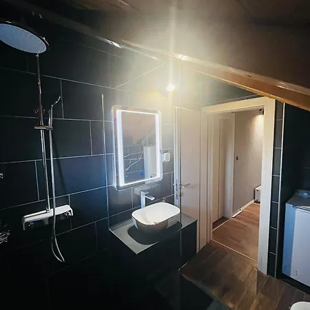 Private House 4 You