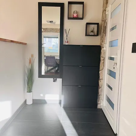 Private House 4 You